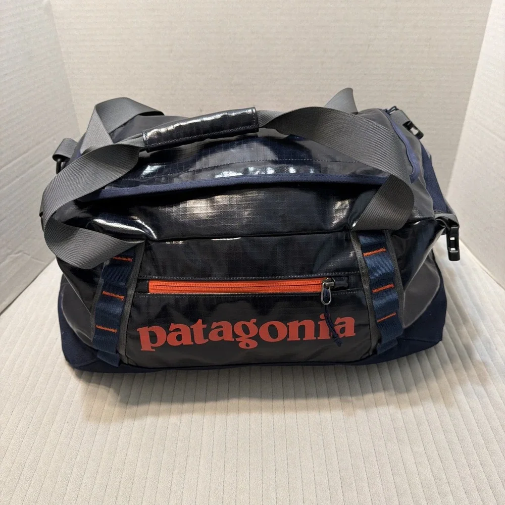 PATAGONIA Blue Orange Hole Duffel Bag 45 L Shiny version